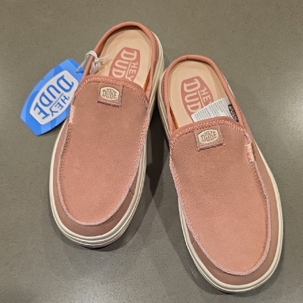 NWT Hey Dude Austin Lift Classic Rosette Pink Suede Slip-On Loafers, W6 - Picture 2 of 11